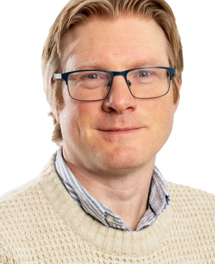 Alex Thompson