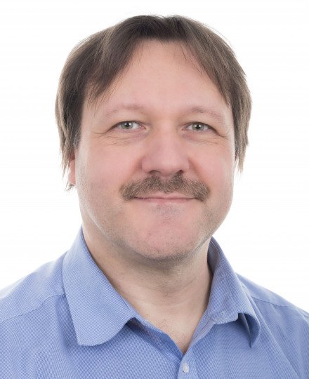 Zoltan Varnai